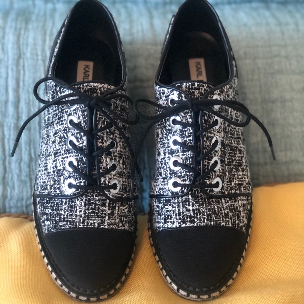 Karl Lagerfeld Lena 9 Oxfords Woven Round Toe